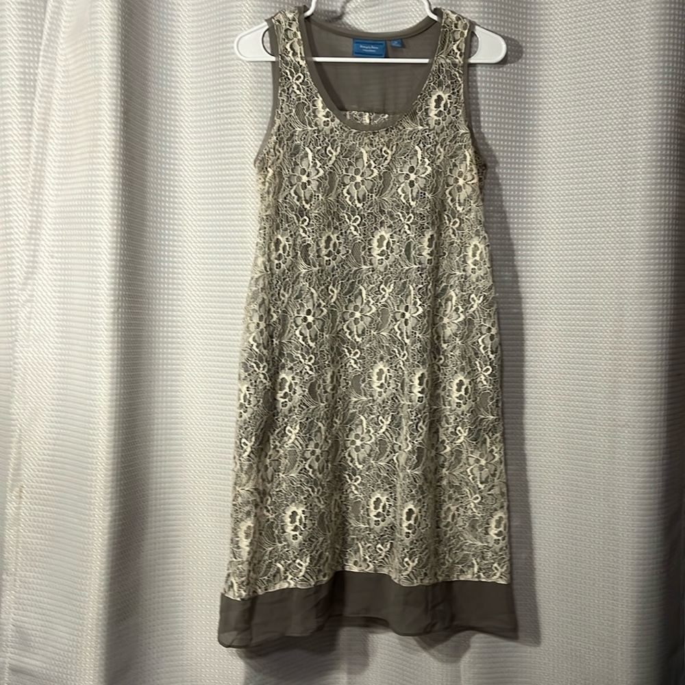 Vera Wang Simply Vera Gray & White Sleeveless Lace Dress size XS